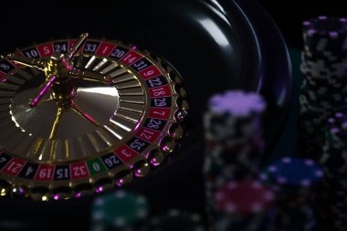 Microgaming slots and live-dealer games on liga89